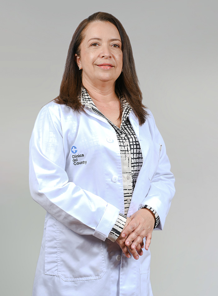 Imagen destacada especialista Claudia Ágamez Inignares