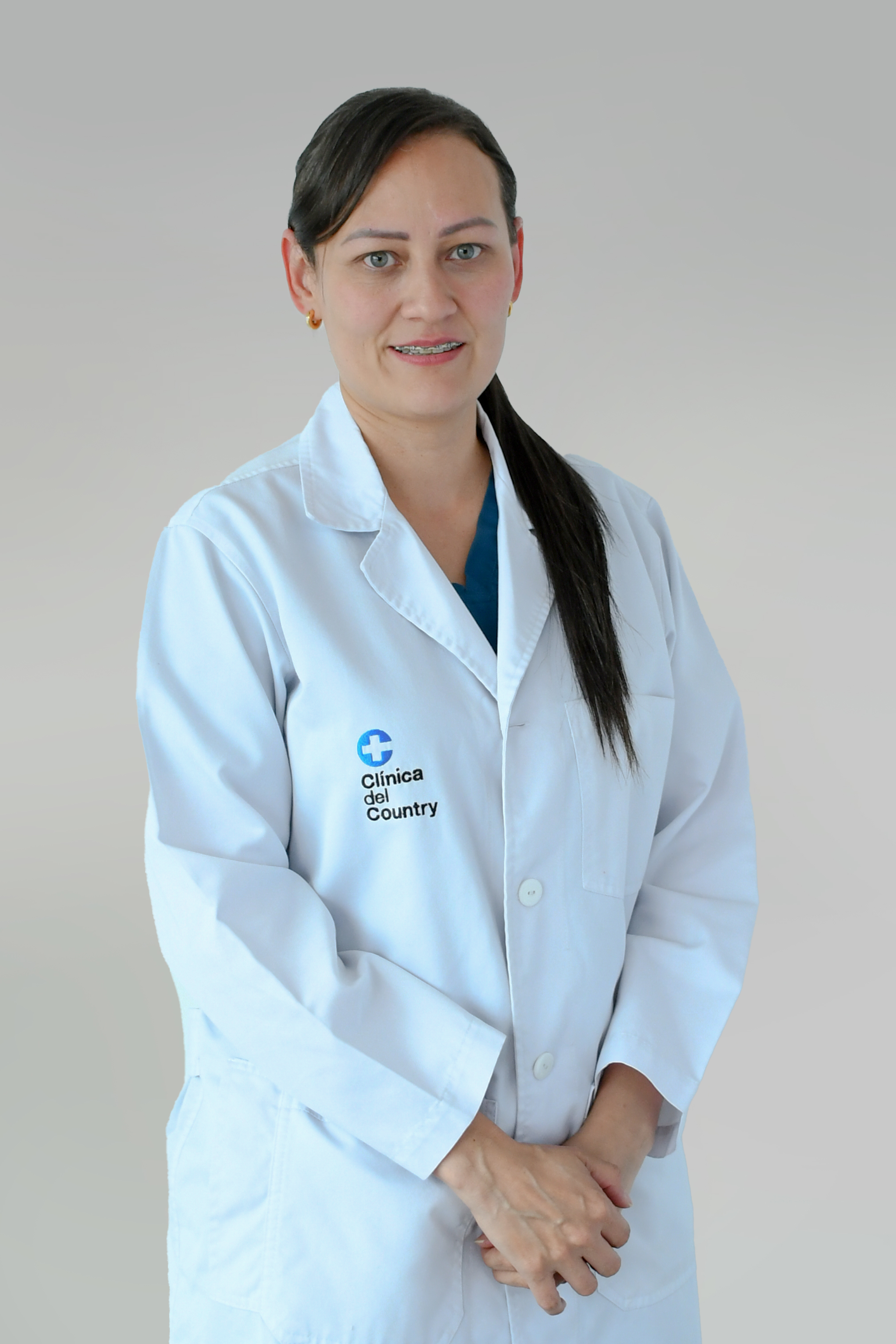 Dra. Andrea Lorena	Polania Macías